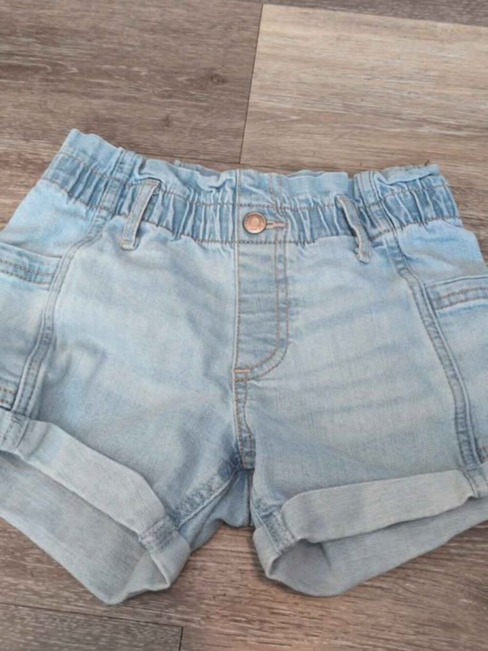 Abercrombie Kids High-Rise Paperbag Waist Short Size 7/8